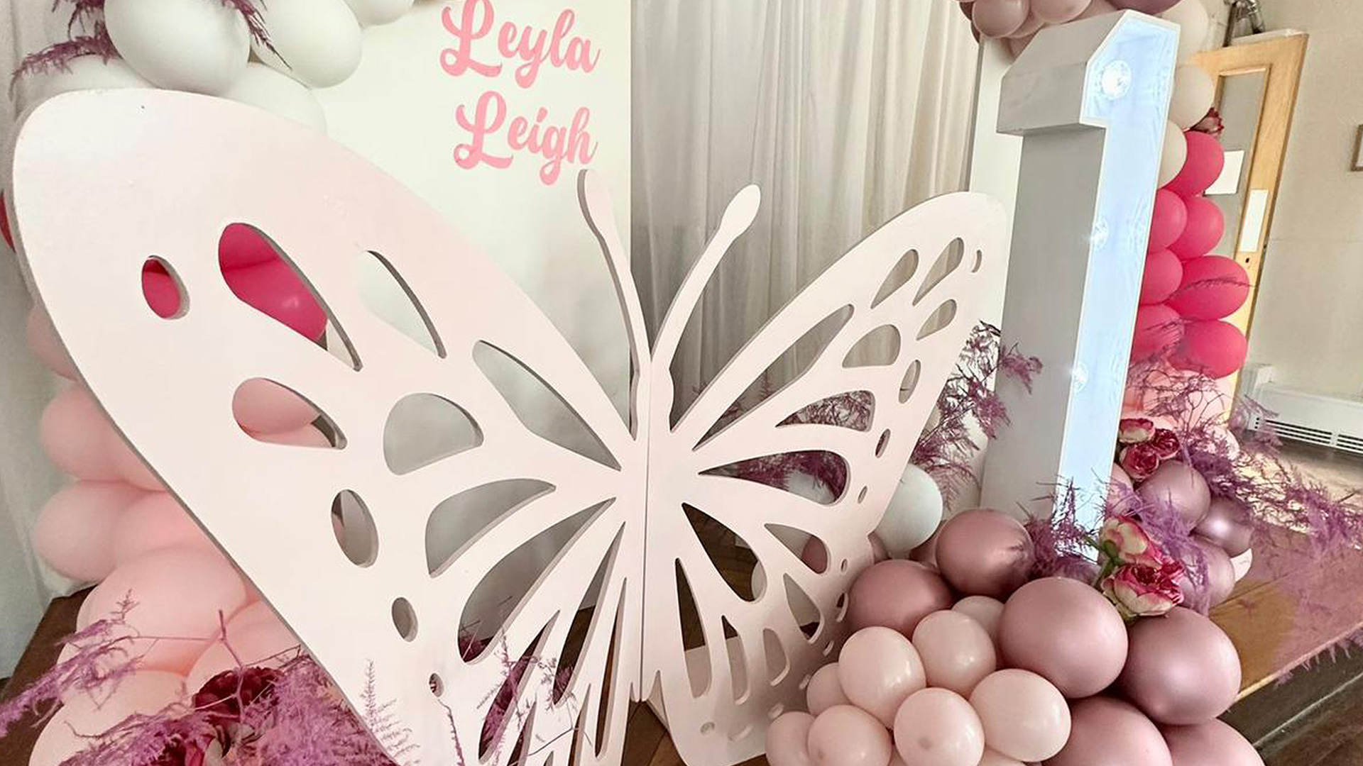  We also have available for hire a Prosecco Cart, Prosecco Wall, Shot Wall & Glasses, Candy Cart, Shimmer Backdrops, Sailboard Backdrops and much more. 